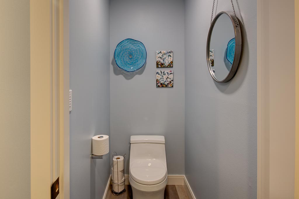 Basic Water Closet