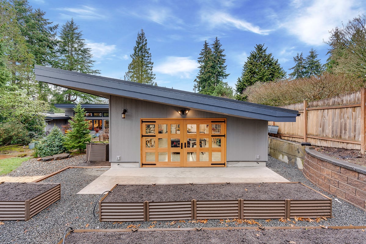 bellevue-garage-shop-3-after-exterior-from-back