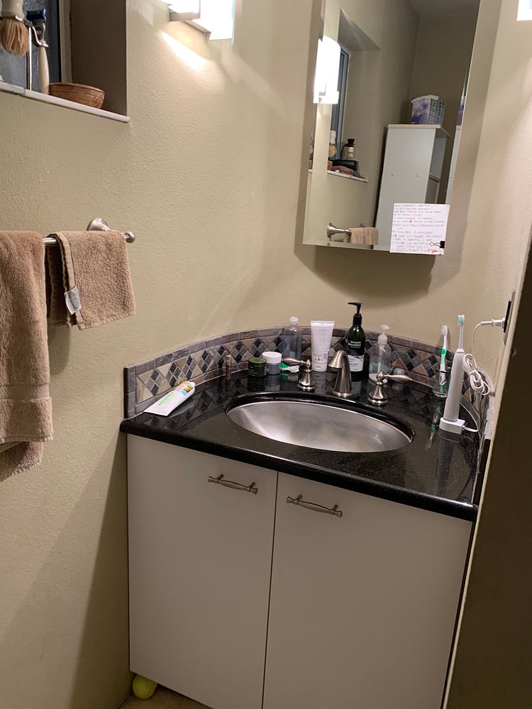 west-seattle-luxury-bath-before3