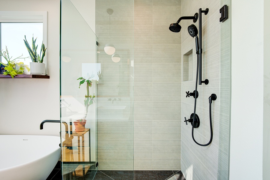 admiral-spa-bathroom-bedroom-05-gallery