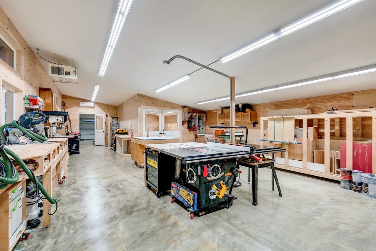 bellevue-garage-workshop-30