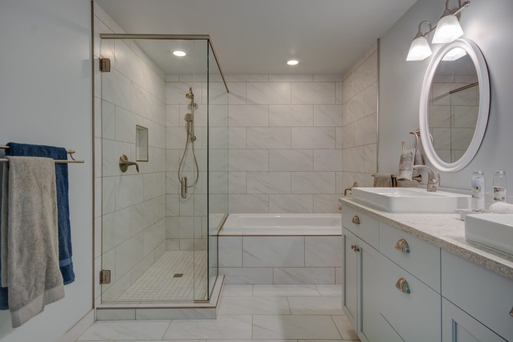 Lake Forest Park Bathroom Remodel