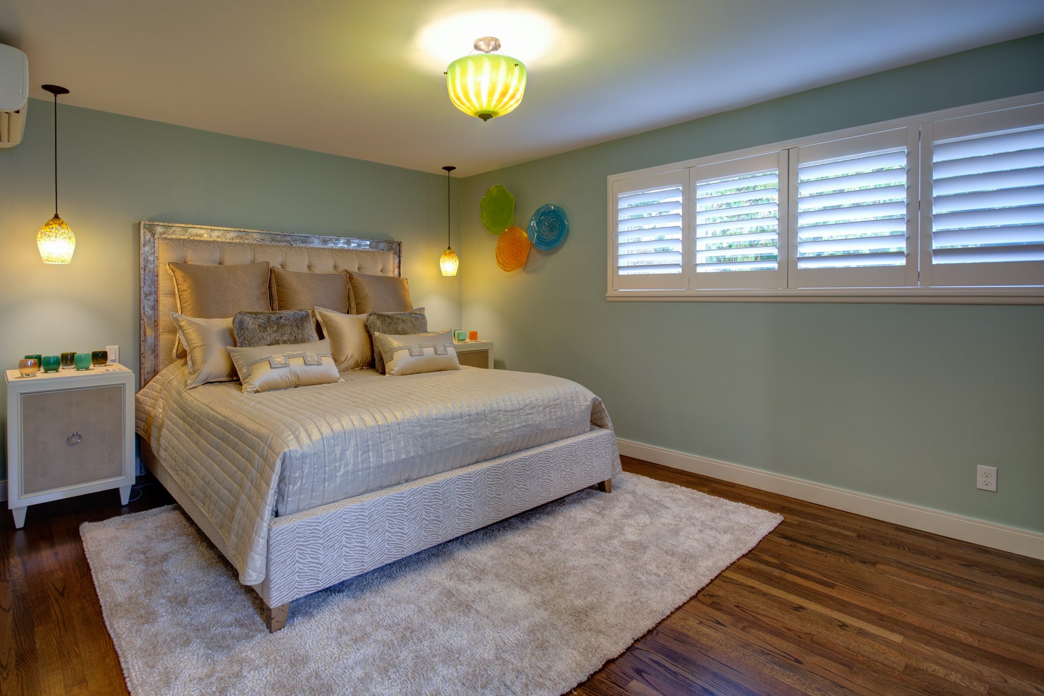 Peaceful and Calm Bedroom Paint Colors that Encourage Sleep