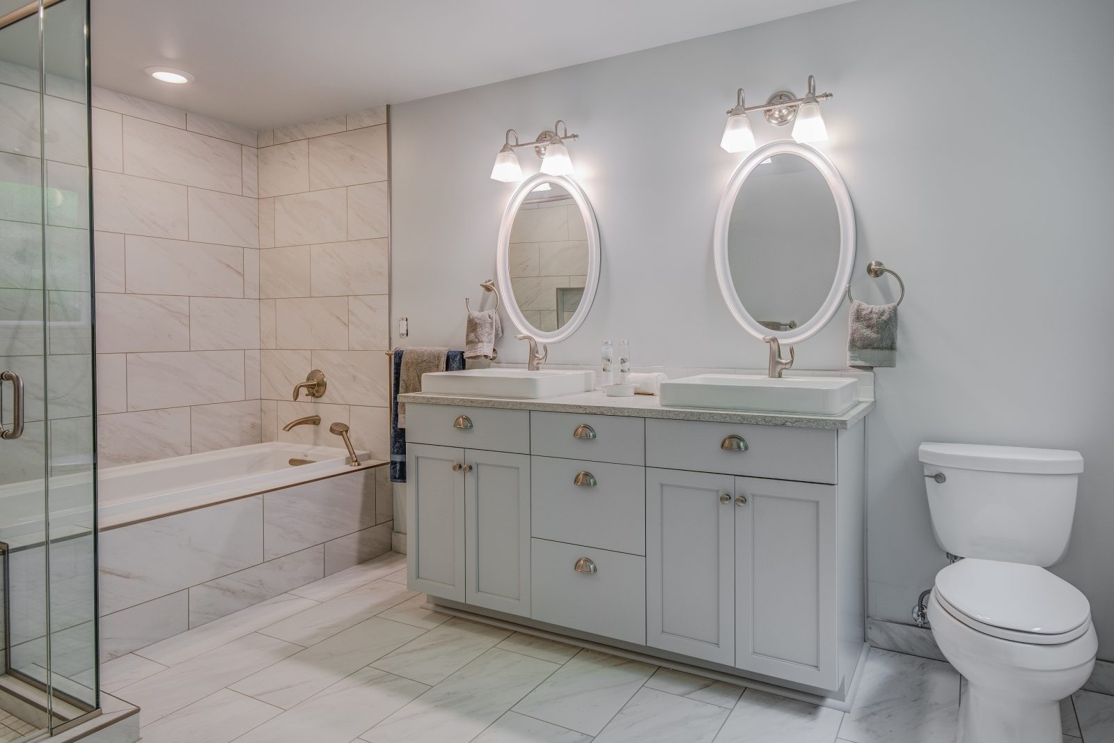 Lake Forest Park Bathroom Remodel