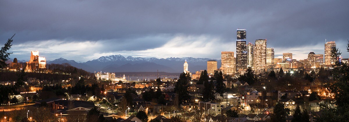 Views-Olympic-Mountains-Lake-Washington-and-Seattle-skyline-from-Clyde-Hill-WA