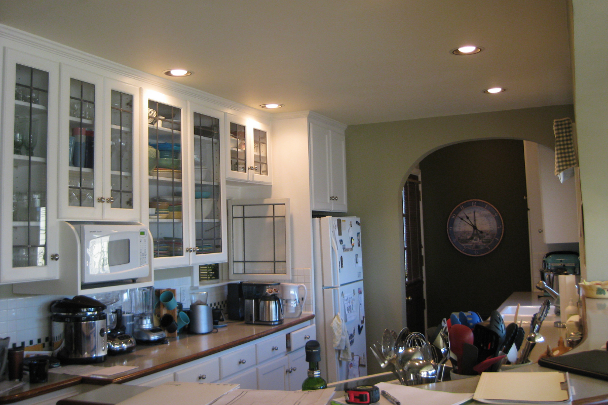 west-seattle-vintage-kitchen-before