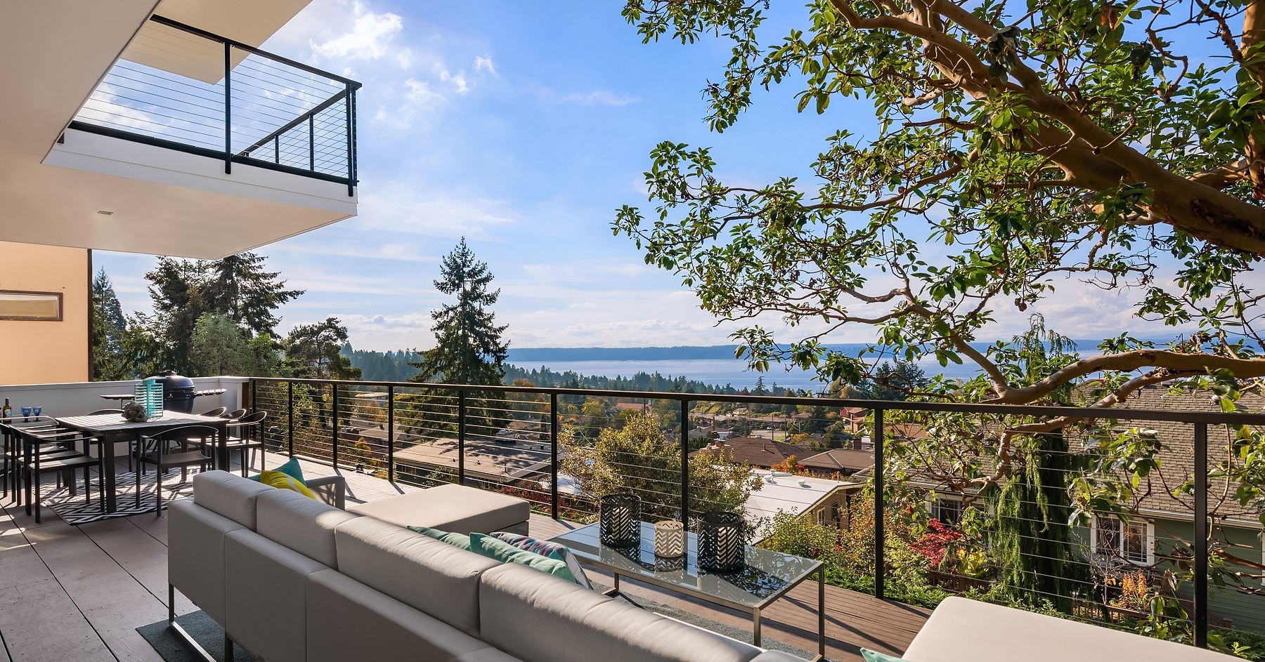Patio or Deck: Which One is Right for You
